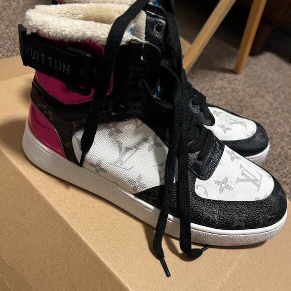 LOUIS VUITTON RIVOLI HIGH TOP SNEAKERS - Picture 1 of 6